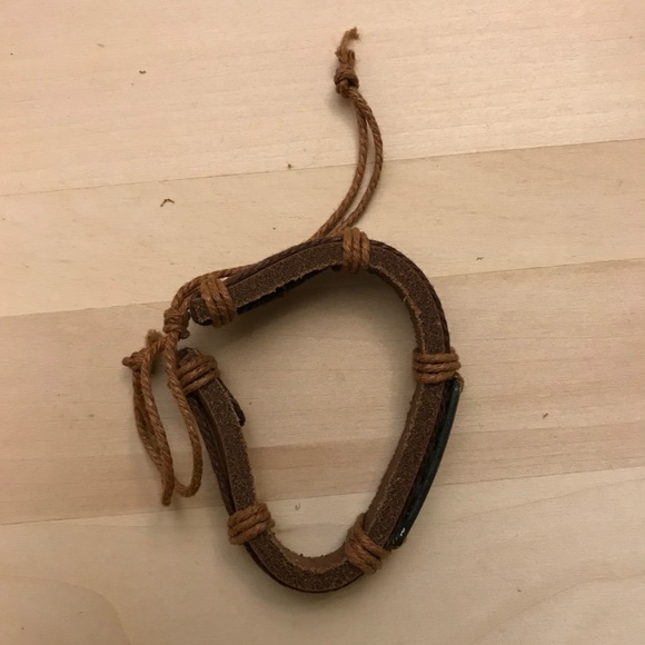 Genuine leather Vintage Bracelet - Picture 3 of 4